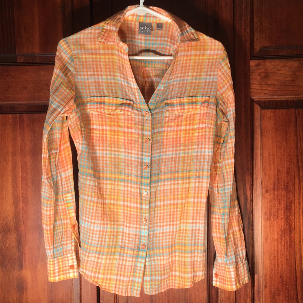 Soho New York & Company Button-down size XS